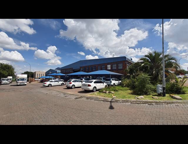 944M² WAREHOUSE TO LET IN SEBENZA